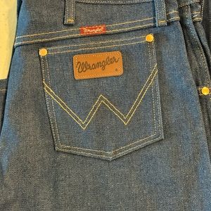 Wrangler cowboy cut jeans
